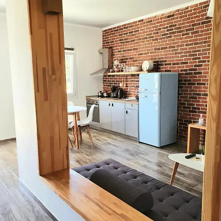 Apartament Nana's Ormos Panagias