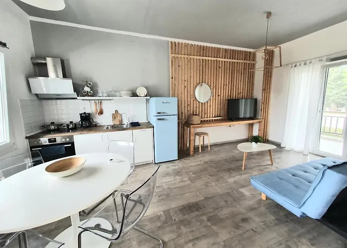 Nana's Apartment *